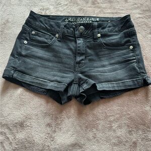 Women’s 4 American Eagle Denim Shorts